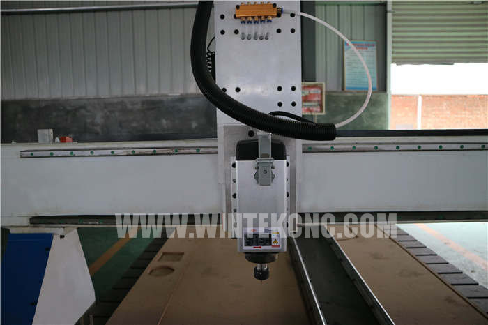 3.5kw air cooling spindle of 4x8ft 4 axis 3d cnc wood router machine