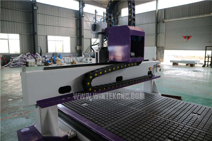 strong gantry of three heads 3d cnc router machine
